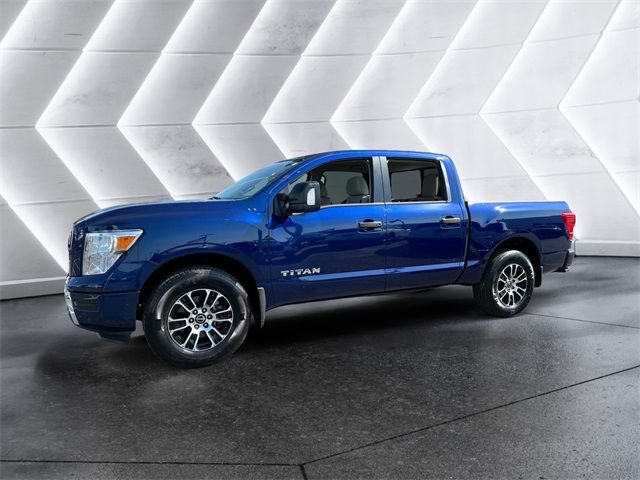 2024 Nissan Titan SV