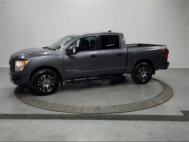 2024 Nissan Titan SV