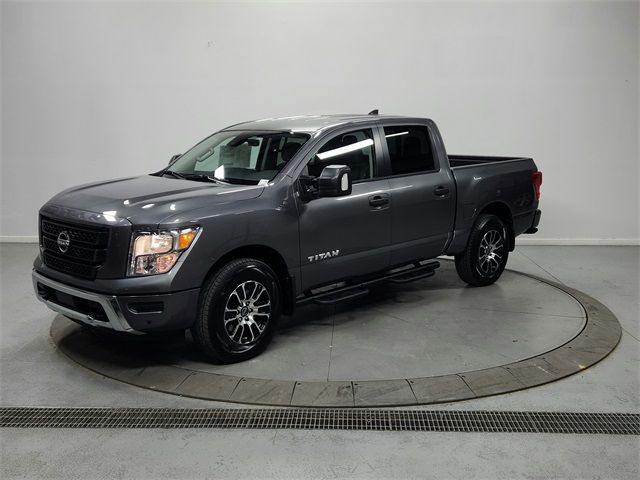 2024 Nissan Titan SV