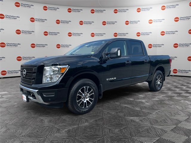 2024 Nissan Titan SV