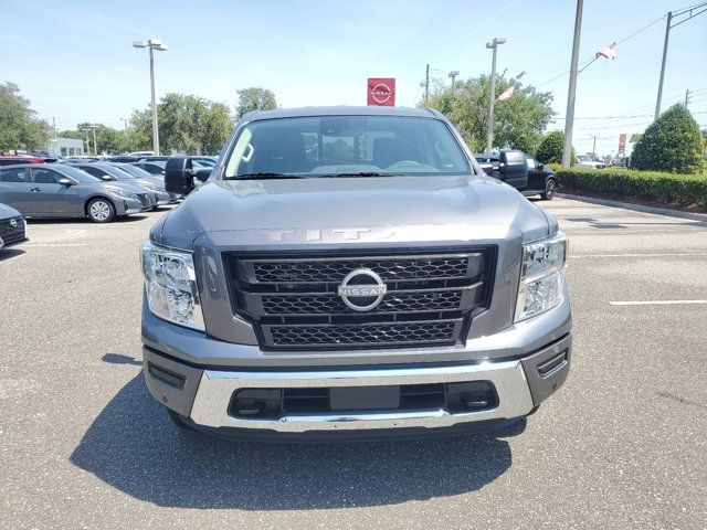 2024 Nissan Titan SV