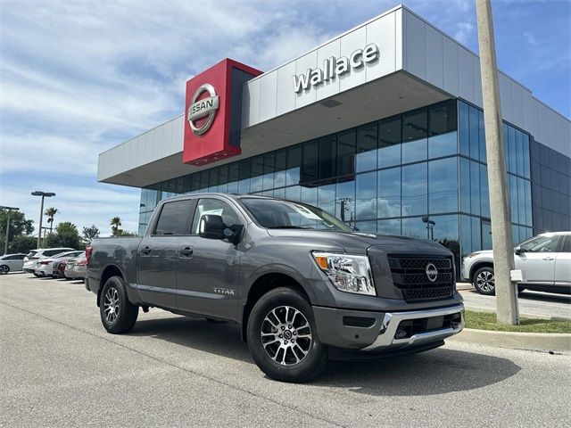 2024 Nissan Titan SV