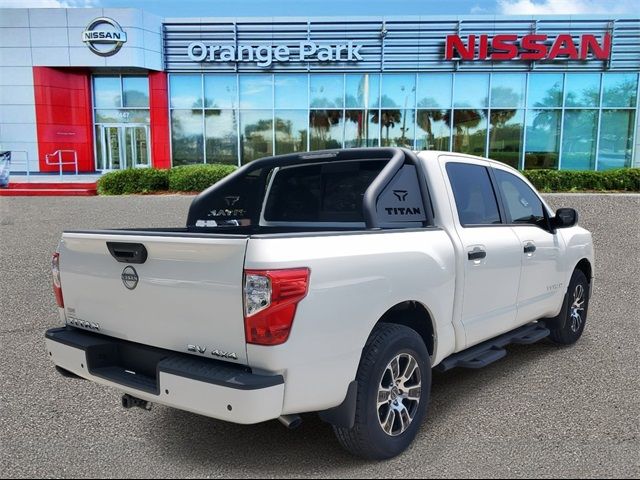 2024 Nissan Titan SV