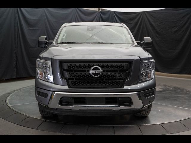 2024 Nissan Titan SV