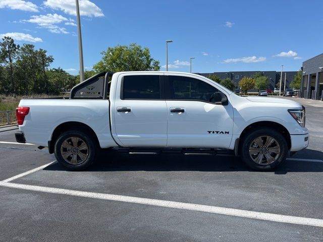 2024 Nissan Titan SV