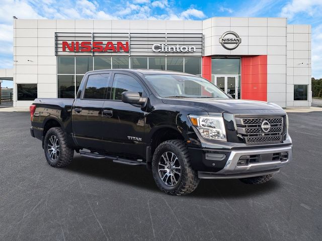 2024 Nissan Titan SV