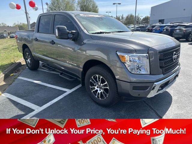 2024 Nissan Titan SV