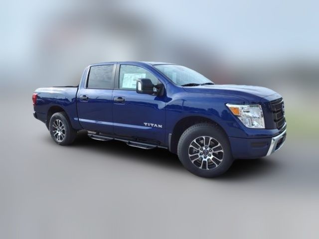 2024 Nissan Titan SV