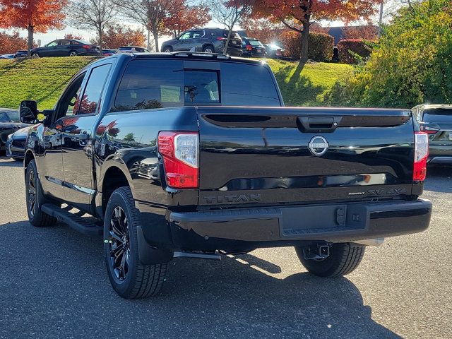 2024 Nissan Titan SV