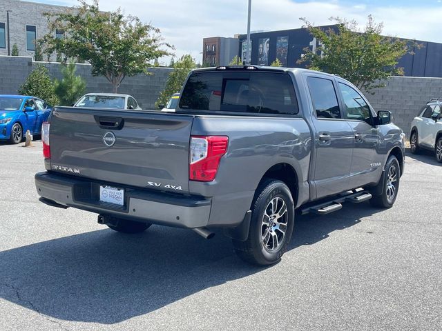 2024 Nissan Titan SV