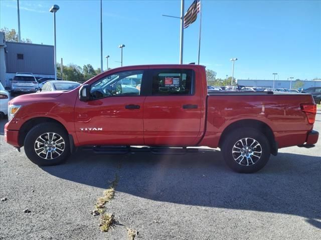 2024 Nissan Titan SV