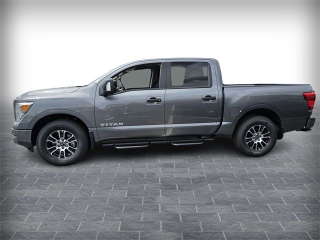 2024 Nissan Titan SV