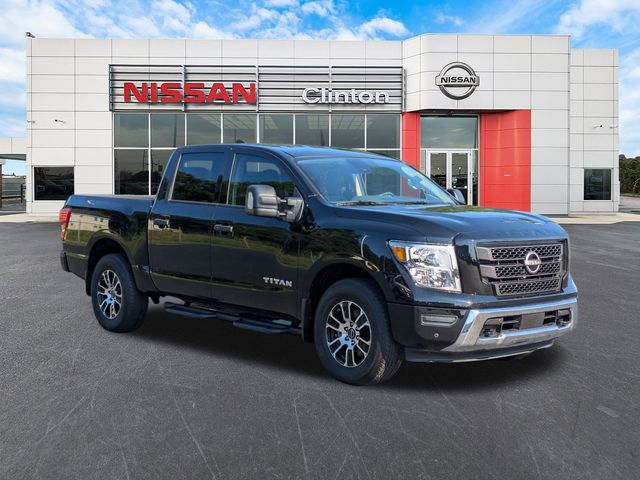 2024 Nissan Titan SV