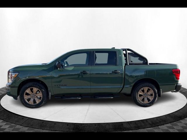 2024 Nissan Titan SV
