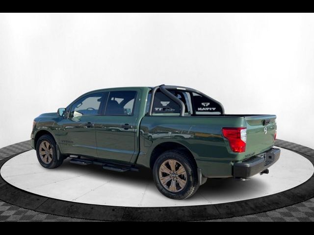 2024 Nissan Titan SV