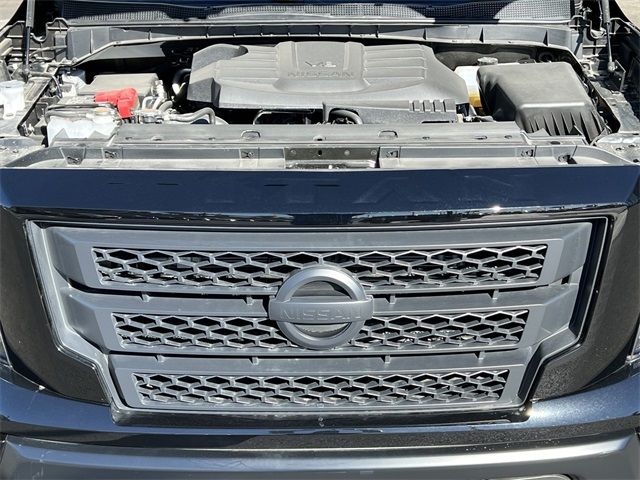 2024 Nissan Titan SV