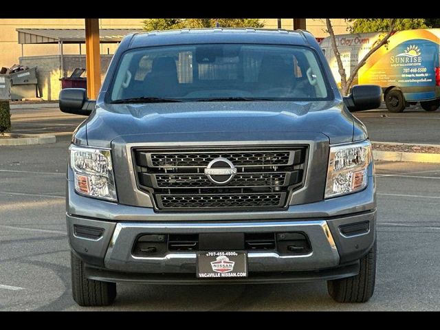 2024 Nissan Titan SV