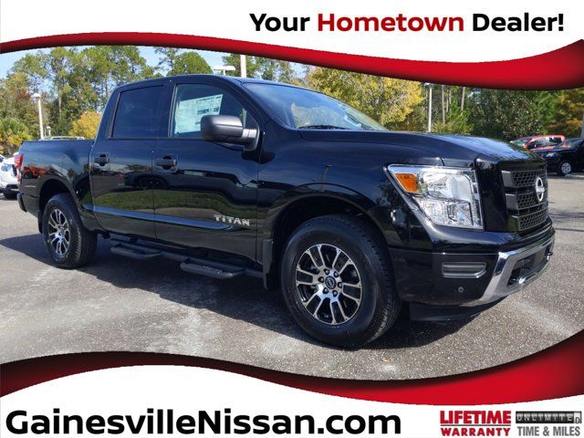 2024 Nissan Titan SV