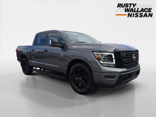 2024 Nissan Titan SV