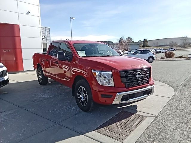 2024 Nissan Titan SV