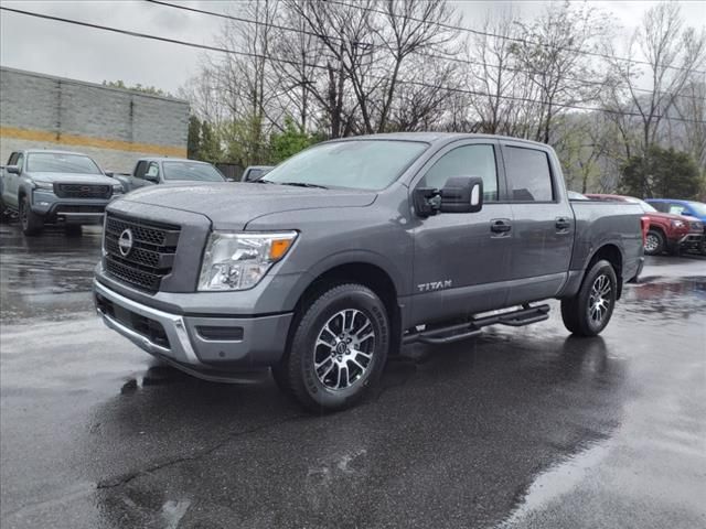 2024 Nissan Titan SV