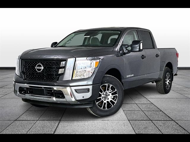 2024 Nissan Titan SV