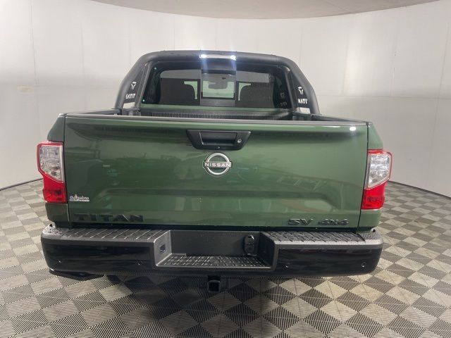 2024 Nissan Titan SV