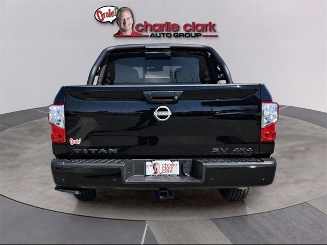 2024 Nissan Titan SV