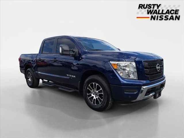 2024 Nissan Titan SV