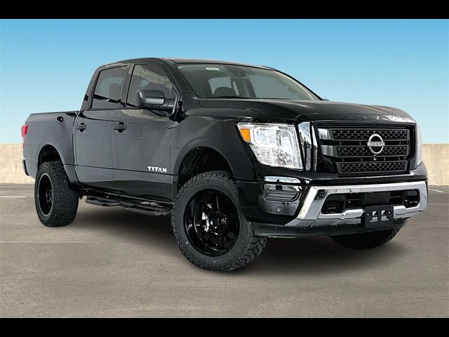 2024 Nissan Titan SV