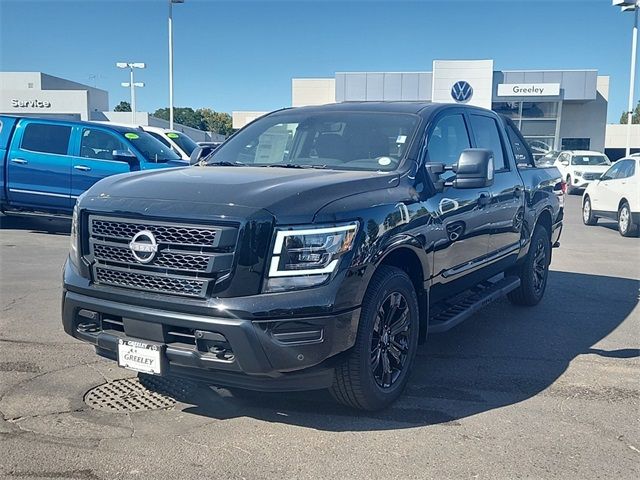 2024 Nissan Titan SV