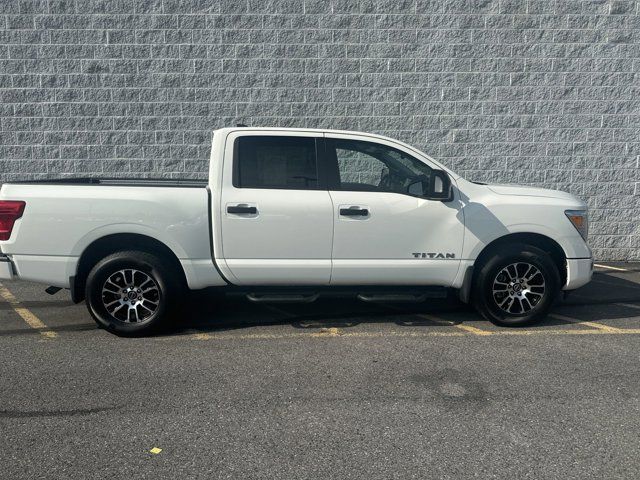 2024 Nissan Titan SV