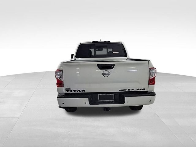 2024 Nissan Titan SV