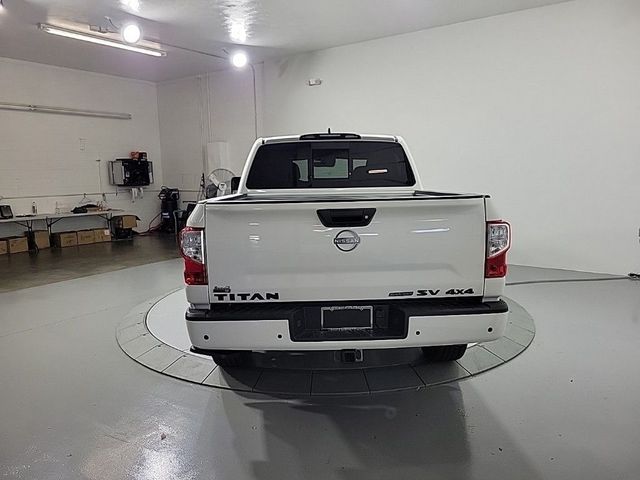 2024 Nissan Titan SV