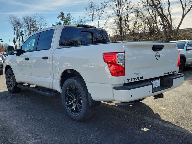 2024 Nissan Titan SV