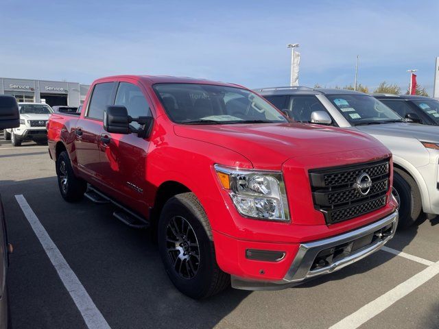 2024 Nissan Titan SV