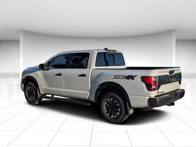 2024 Nissan Titan SV