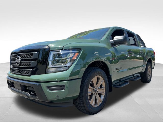 2024 Nissan Titan SV