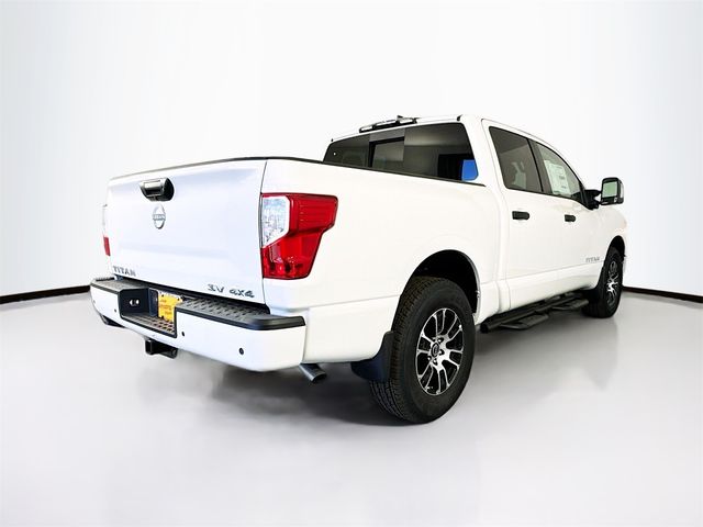 2024 Nissan Titan SV