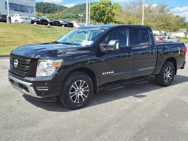 2024 Nissan Titan SV