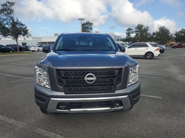 2024 Nissan Titan SV