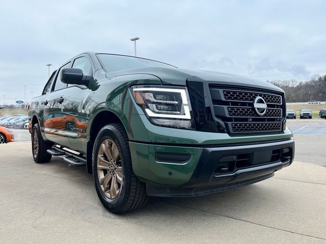 2024 Nissan Titan SV