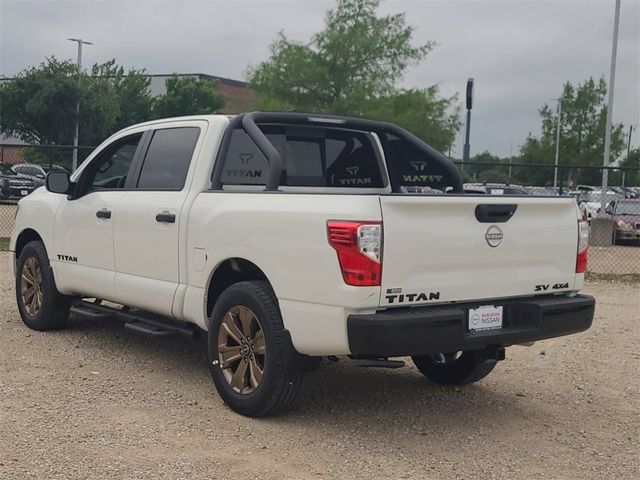 2024 Nissan Titan SV