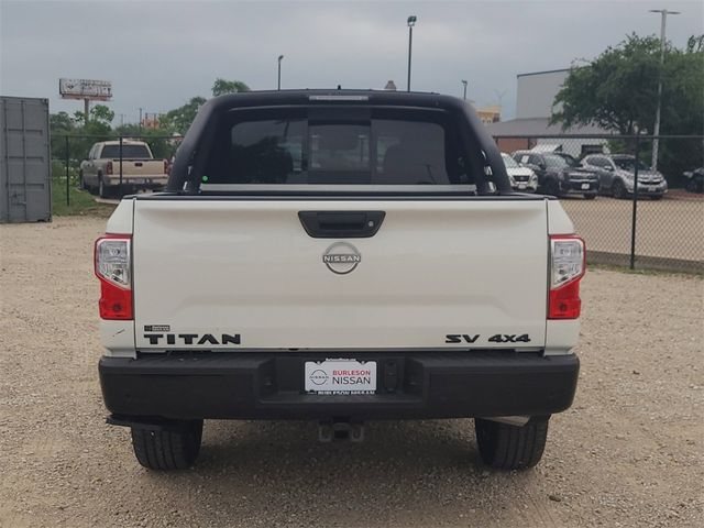 2024 Nissan Titan SV