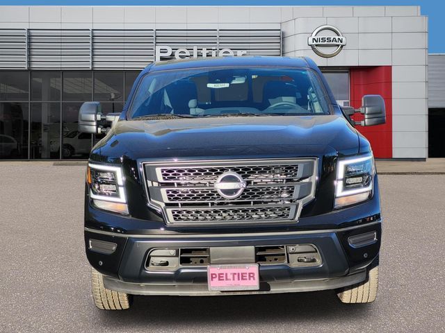 2024 Nissan Titan SV