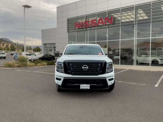 2024 Nissan Titan SV