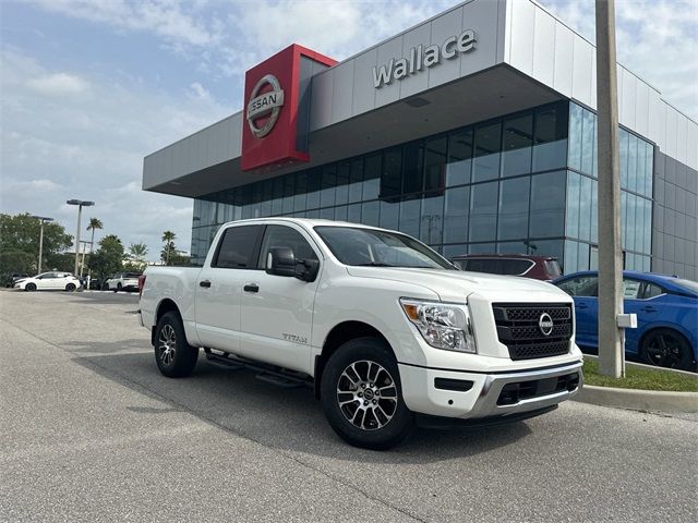 2024 Nissan Titan SV