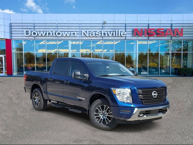 2024 Nissan Titan SV