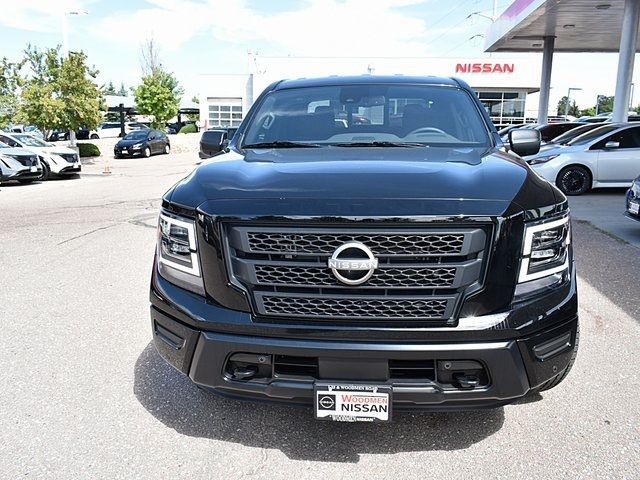 2024 Nissan Titan SV