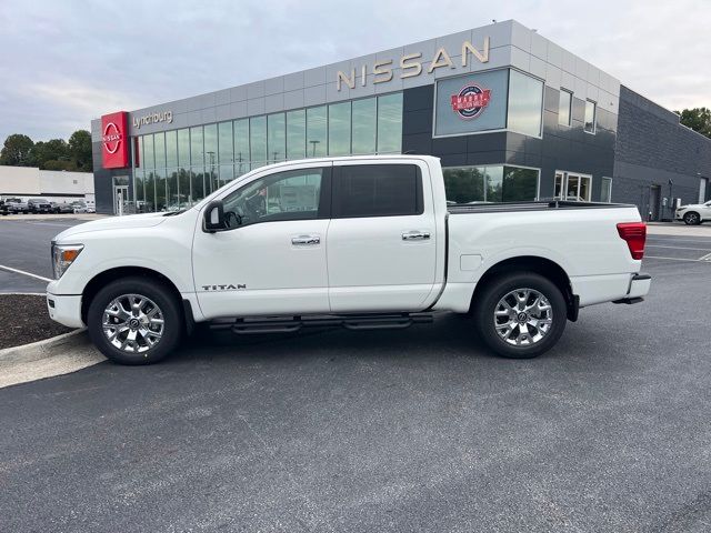 2024 Nissan Titan SV